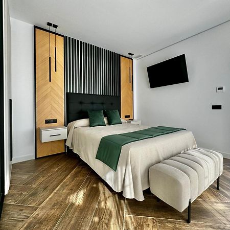 צ'יקלנה דה לה פרונטרה Hostal Noli מראה חיצוני תמונה