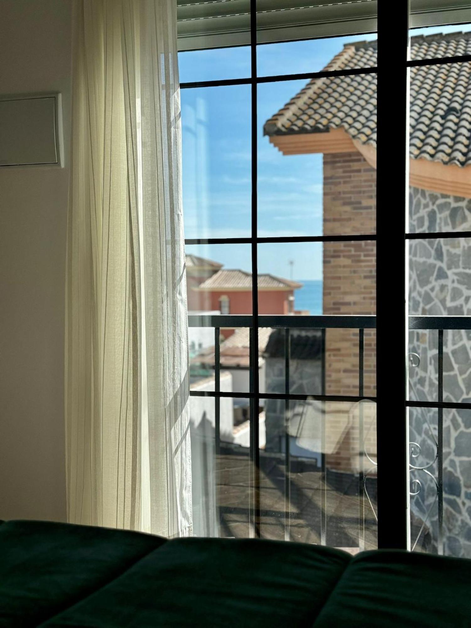 צ'יקלנה דה לה פרונטרה Hostal Noli מראה חיצוני תמונה