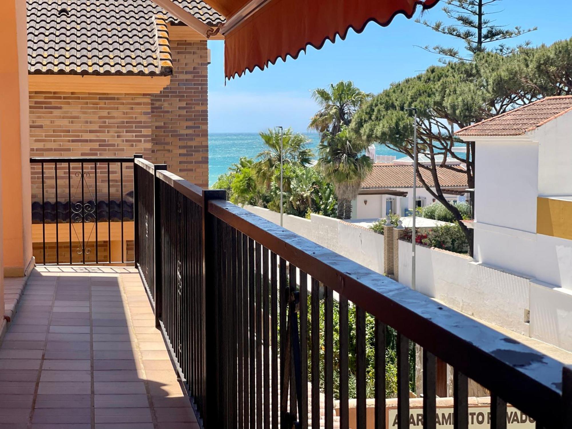 צ'יקלנה דה לה פרונטרה Hostal Noli מראה חיצוני תמונה