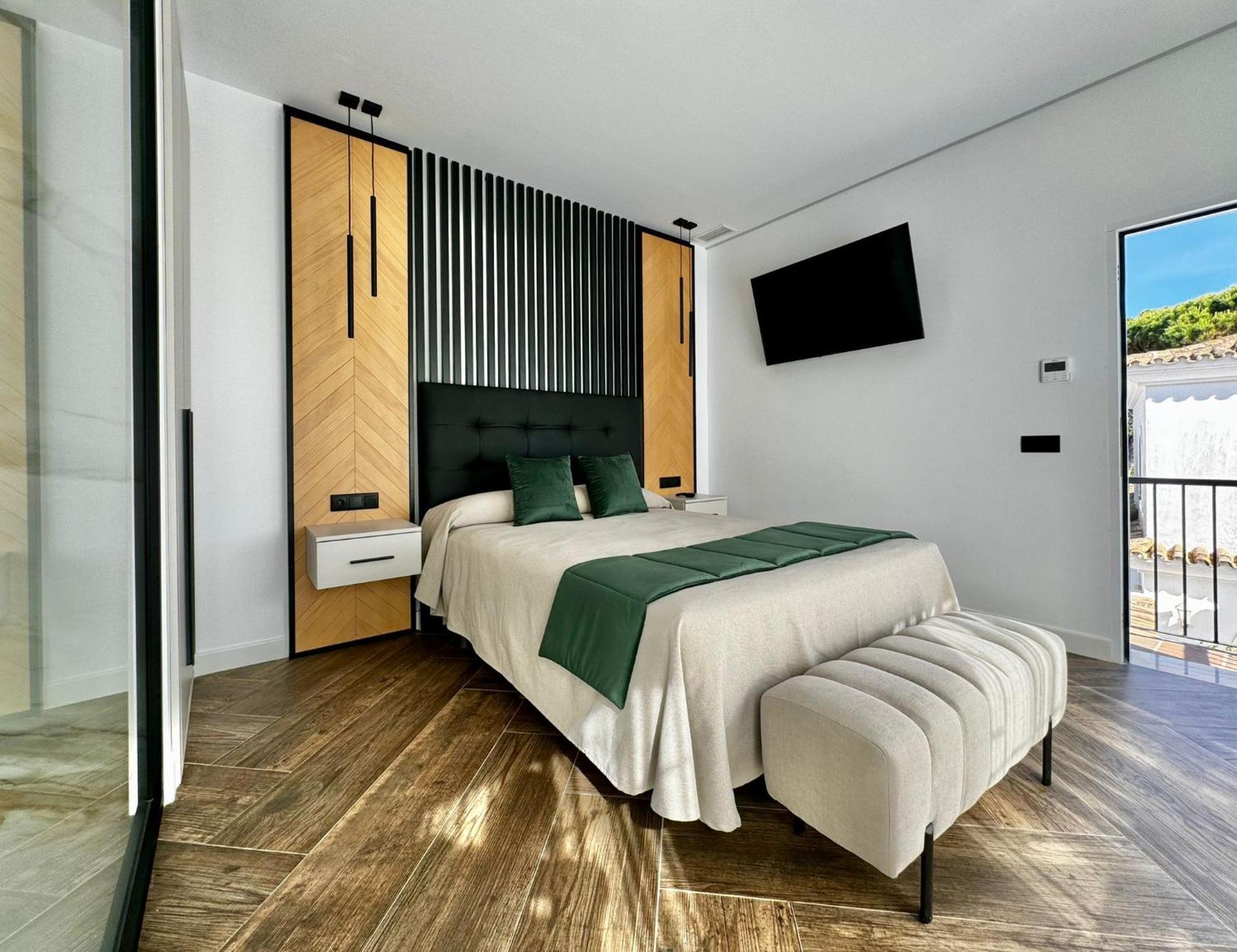 צ'יקלנה דה לה פרונטרה Hostal Noli מראה חיצוני תמונה