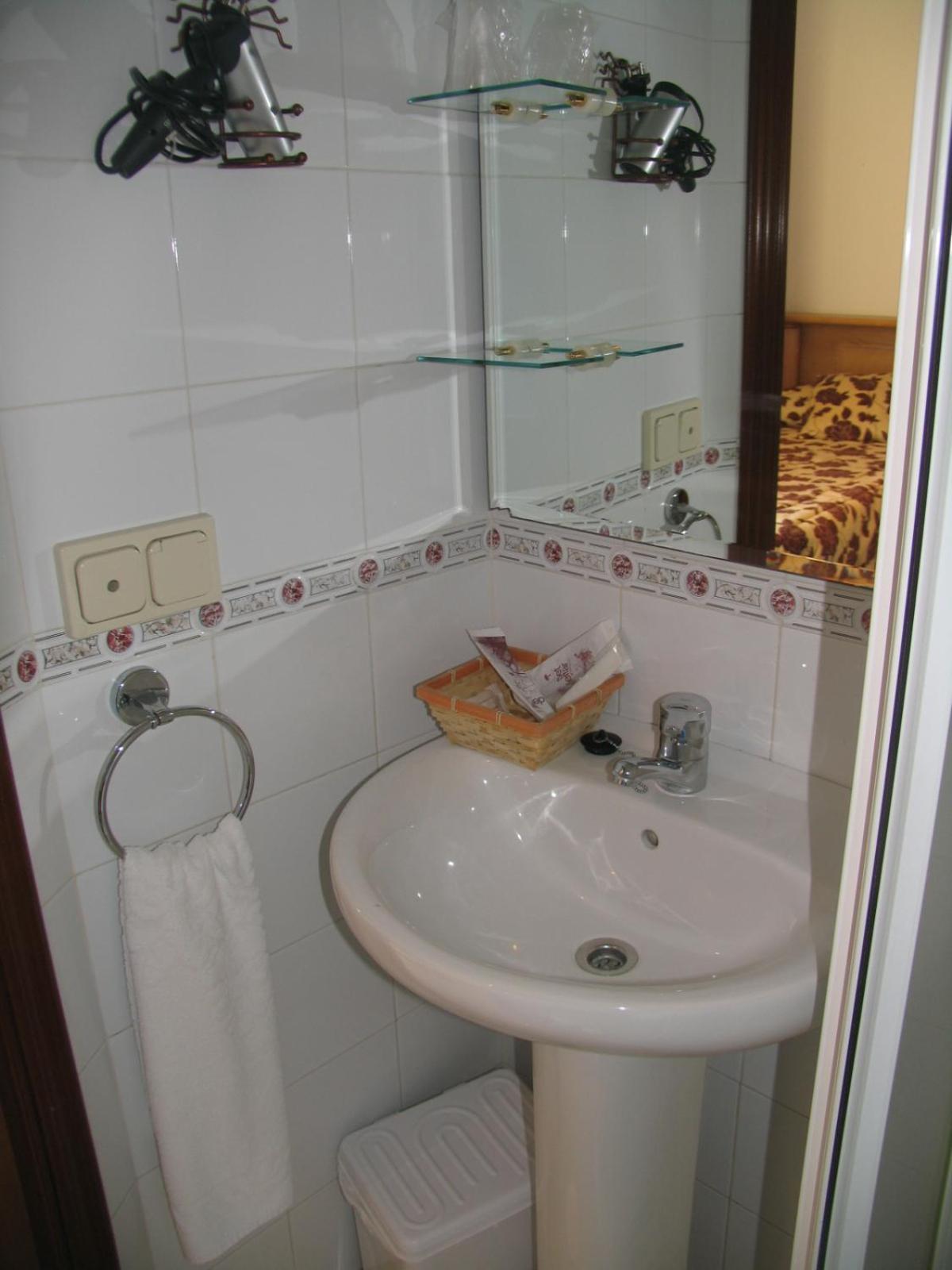 צ'יקלנה דה לה פרונטרה Hostal Noli חדר תמונה