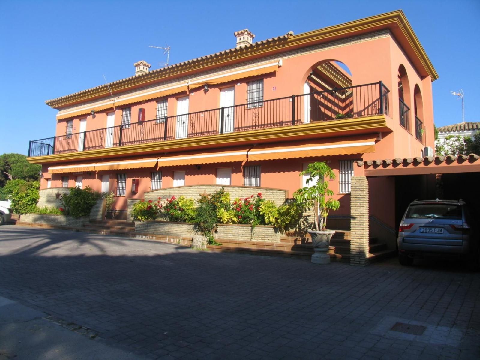 צ'יקלנה דה לה פרונטרה Hostal Noli מראה חיצוני תמונה